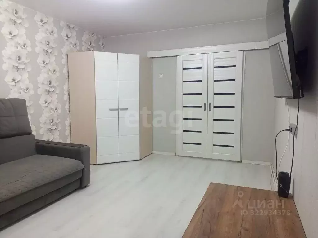 3-к кв. Владимирская область, Ковров ул. Строителей, 22 (62.6 м) - Фото 1