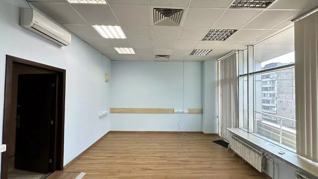 Офис в Краснодарский край, Новороссийск Кутузовская ул., 10 (80 м) - Фото 2