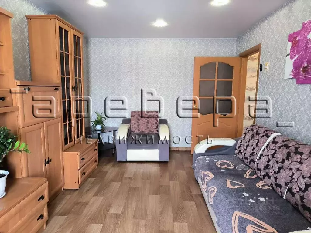 2-к кв. Красноярский край, Красноярск ул. 60 лет Октября, 141 (52.5 м) - Фото 2