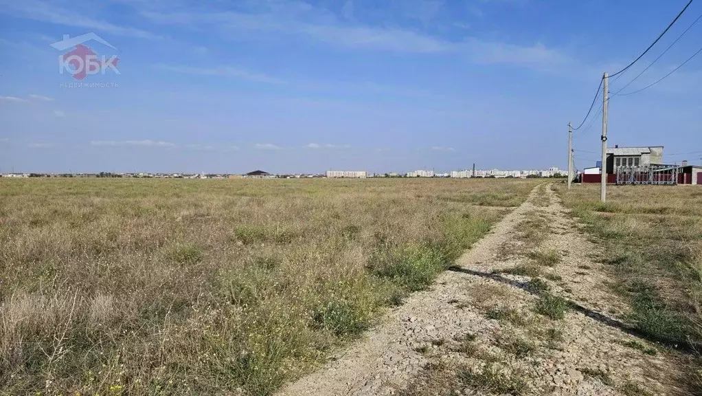 Участок в Крым, Сакский район, с. Уютное ул. Жасминовая (7.35 сот.) - Фото 1