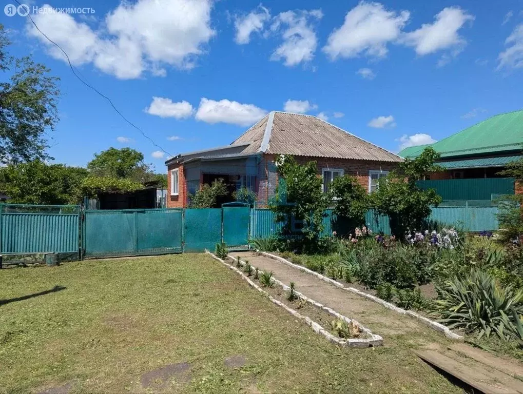 Дом в посёлок городского типа Ахтырский, улица Коммунаров (83.1 м) - Фото 1