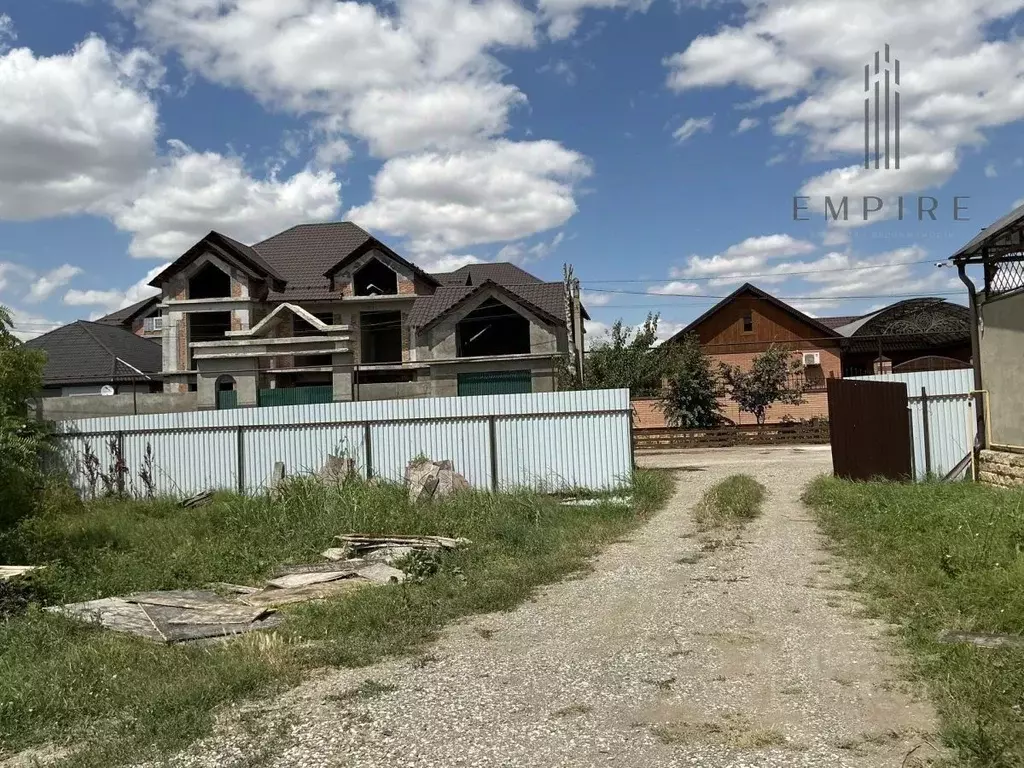 Участок в Чеченская республика, Грозный ул. Мобильная, 17 (7.5 сот.) - Фото 0