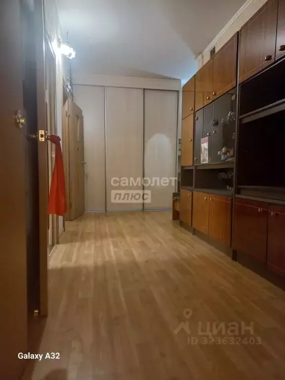 4-к кв. Иркутская область, Иркутск Красногвардейская ул., 22/1 (94.6 ... - Фото 0