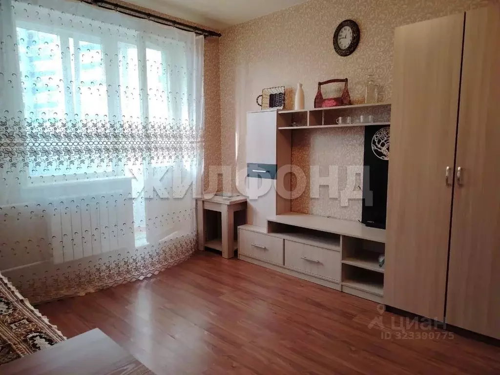 1-к кв. Новосибирская область, Новосибирск ул. Одоевского, 1/10 (22.0 ... - Фото 1