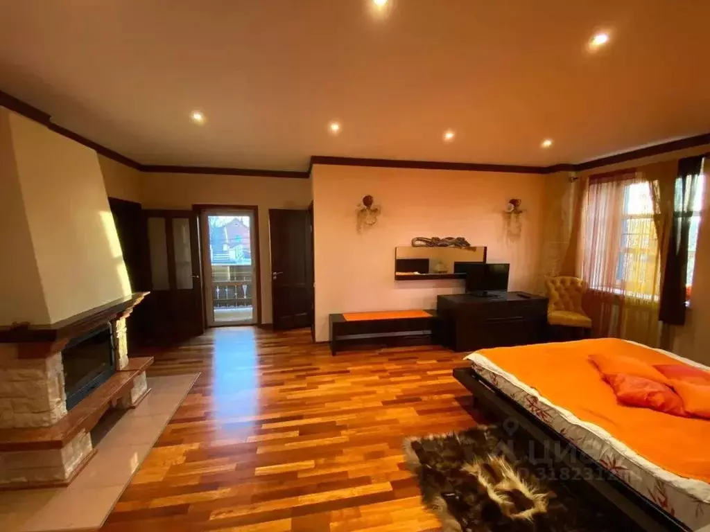 Дом в Московская область, Красногорск городской округ, с. Ильинское ... - Фото 2