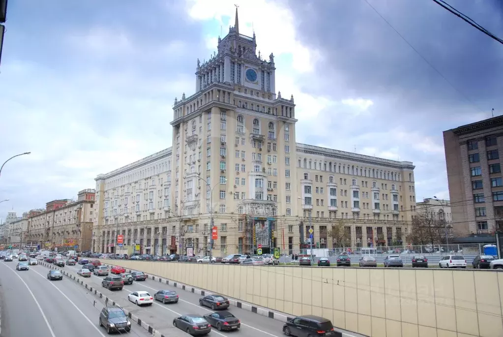 Торговая площадь в Москва Большая Садовая ул., 5 (380 м) - Фото 2