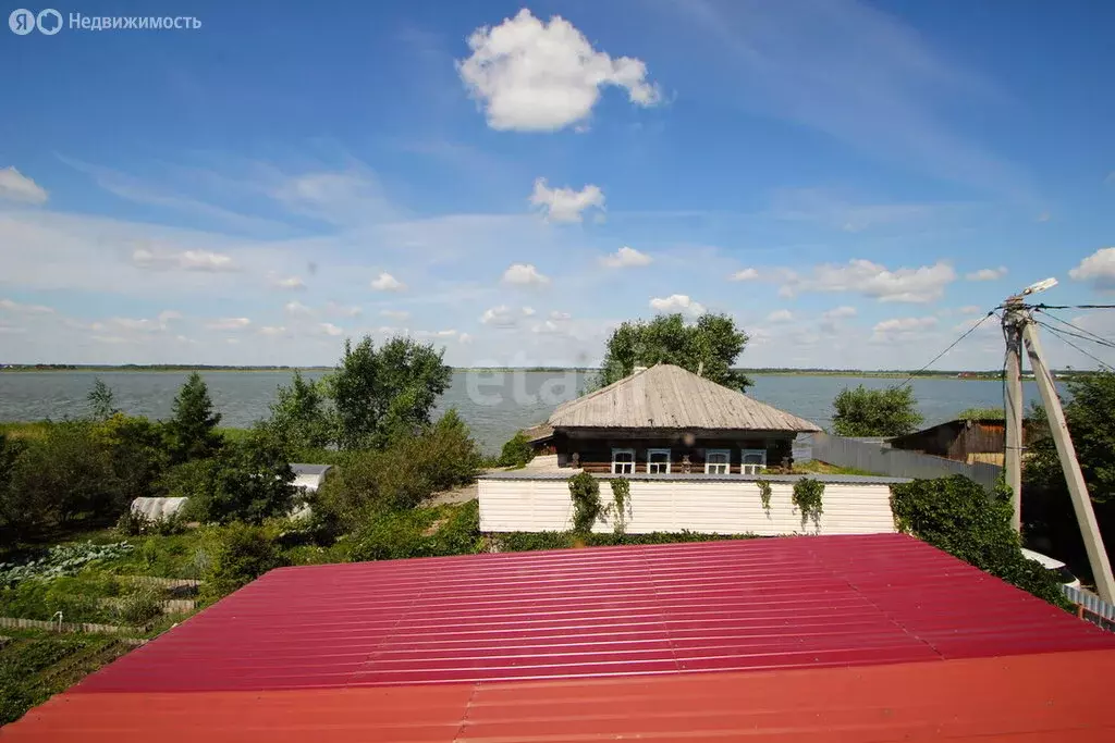 Дом в село Исетское, Озёрная улица (140 м) - Фото 2