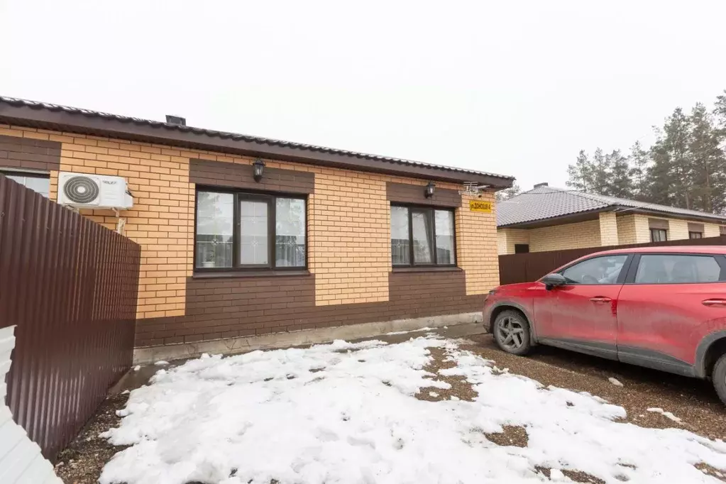 Таунхаус в Оренбургская область, Оренбургский район, с. Нежинка ул. ... - Фото 1