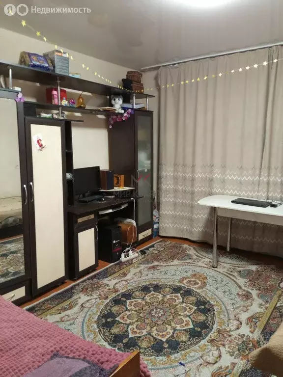 2-комнатная квартира: Ак-Довурак, улица 50 лет ВЛКСМ, 5 (47.8 м) - Фото 1