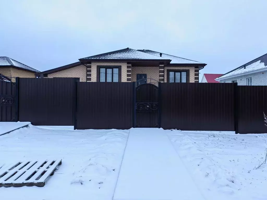 Дом в Белгородская область, Белгородский район, Северный городское ... - Фото 0