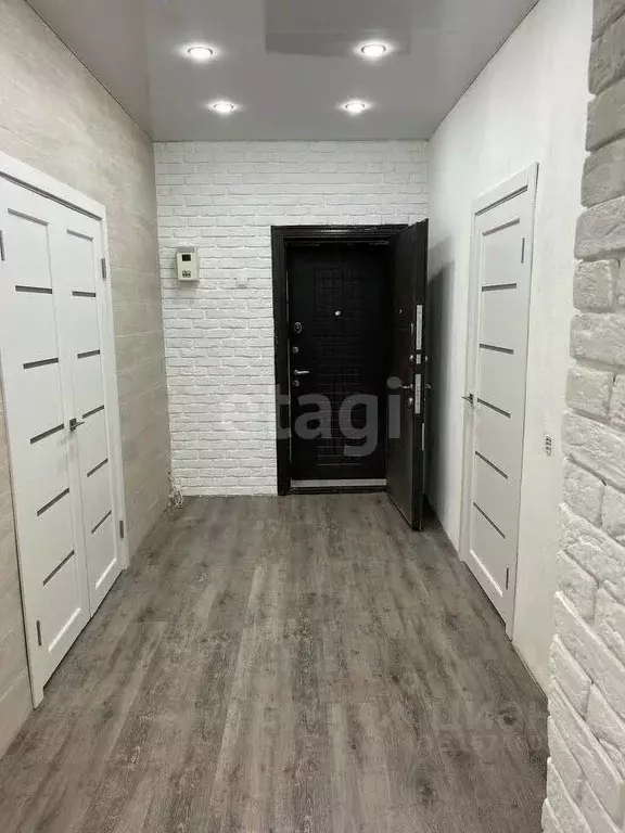 3-к кв. Ярославская область, Ярославль Дружная ул., 26 (82.5 м) - Фото 0