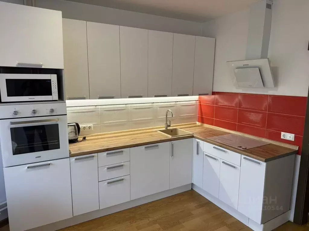 2-к кв. Московская область, Королев Пионерская ул., 30к5 (70.0 м) - Фото 1