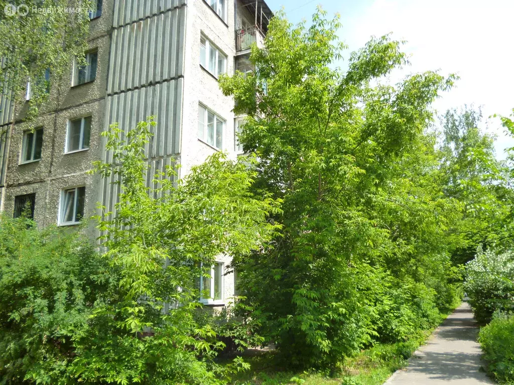 3-комнатная квартира: Иваново, улица Диановых, 15 (64 м) - Фото 0