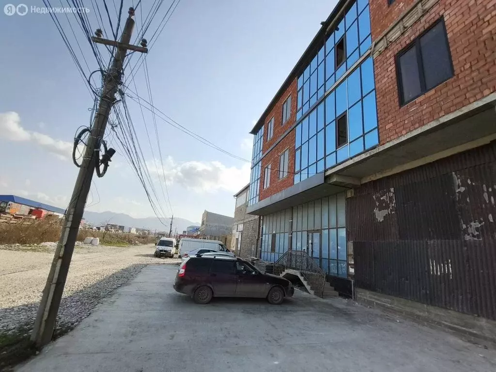 4-комнатная квартира: Махачкала, проспект Казбекова, 273 (105 м) - Фото 0