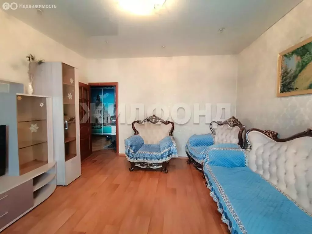 3-комнатная квартира: Кызыл, Ангарский бульвар, 10 (67.8 м) - Фото 1