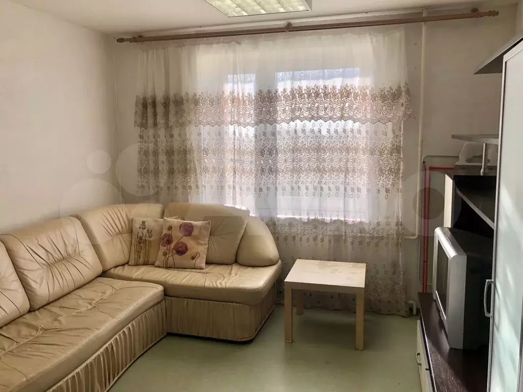 Комната 14 м в 8-к., 7/9 эт. - Фото 0
