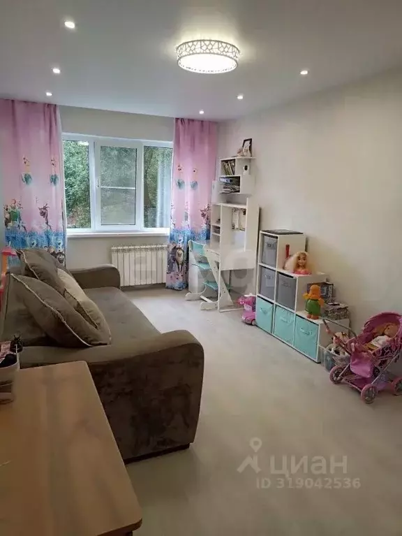 2-к кв. Омская область, Омск просп. Карла Маркса, 60А (48.4 м) - Фото 1