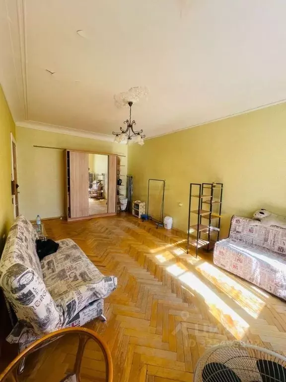 Комната Санкт-Петербург 3-я Васильевского острова линия, 46 (26.2 м) - Фото 1