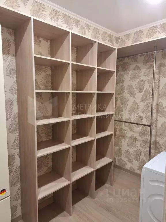 3-к кв. Тюменская область, Тюмень ул. Федюнинского, 30 (83.2 м) - Фото 1