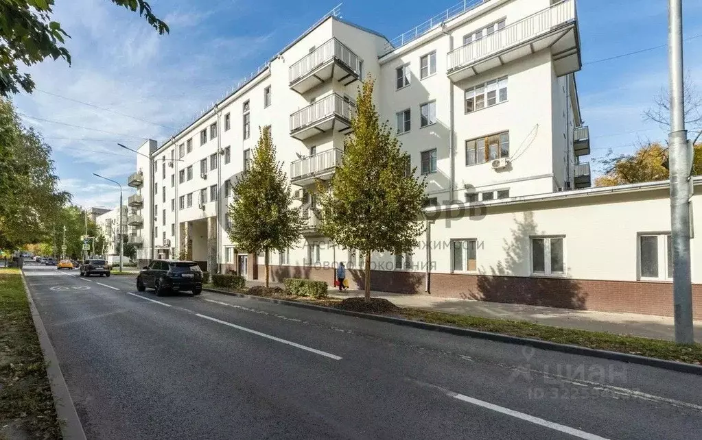 Комната Москва Авиамоторная ул., 49/1 (25.6 м) - Фото 1