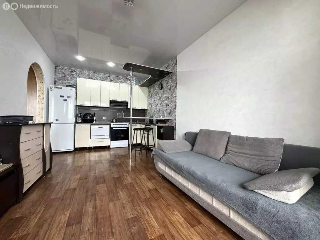 2-комнатная квартира: село Чигири, Центральная улица, 35/2 (65.3 м) - Фото 2