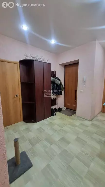 3-комнатная квартира: Каменск-Уральский, улица Карла Маркса, 81 (56 м) - Фото 2