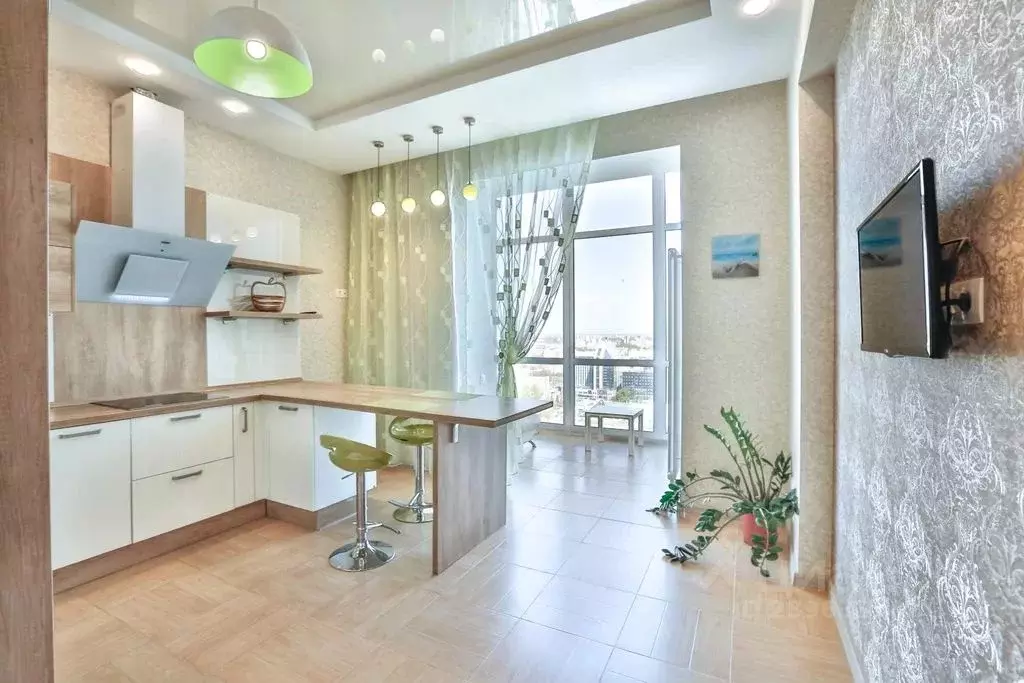 1-к кв. Тюменская область, Тюмень ул. Малыгина, 90 (64.0 м) - Фото 2