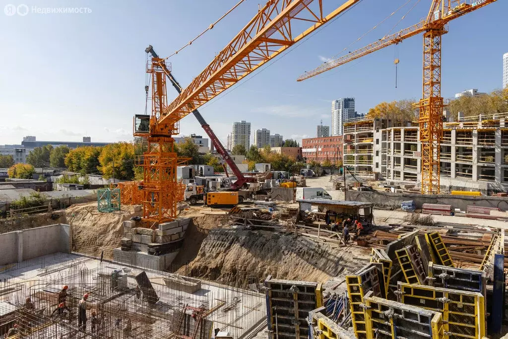 2-комнатная квартира: Екатеринбург, Черкасская улица, 5к2 (55.56 м) - Фото 1