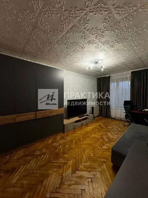 Продается 2-комнатная квартира - Фото 1