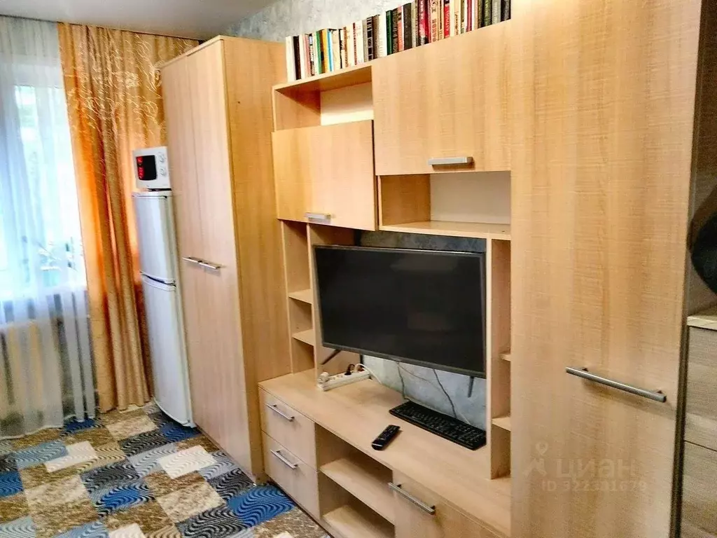 Комната Новосибирская область, Новосибирск ул. Бориса Богаткова, 200 - Фото 2