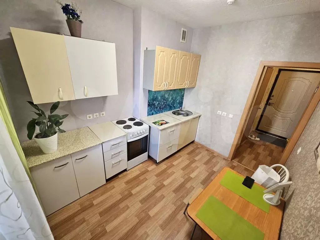 1-к. квартира, 40 м, 8/19 эт. - Фото 0
