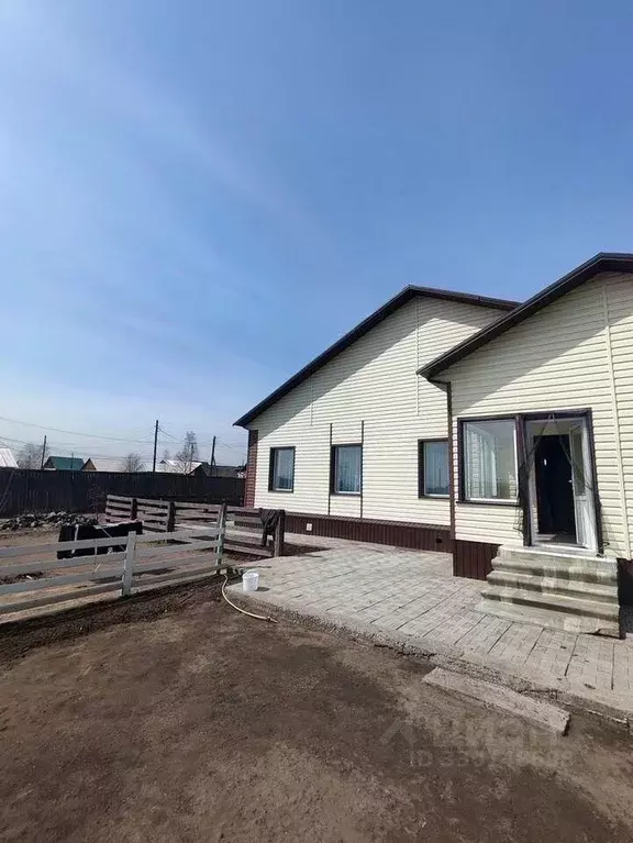 Дом в Хакасия, Усть-Абакан рп ул. Шолохова, 18 (140 м) - Фото 1