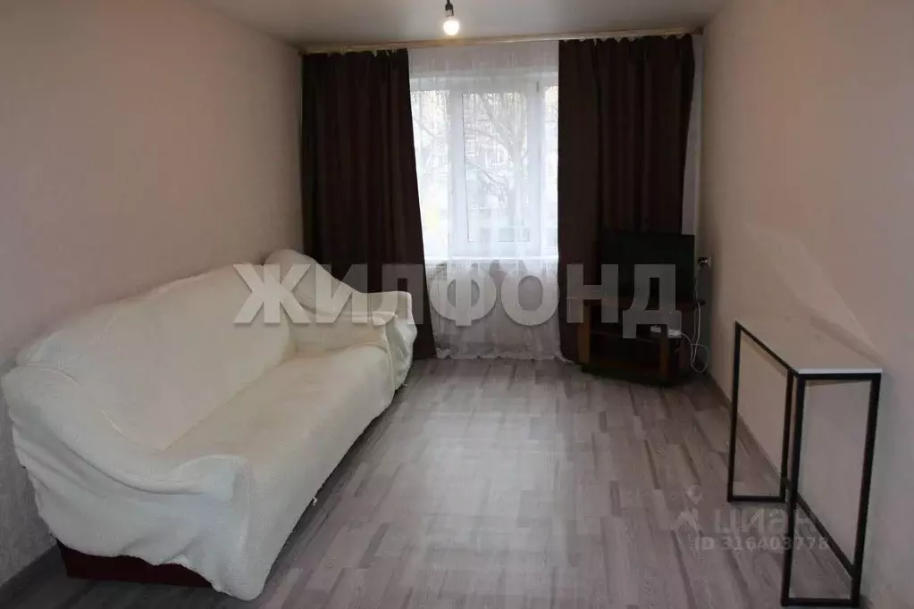1-к кв. Новосибирская область, Новосибирск Троллейная ул., 22 (32.4 м) - Фото 0