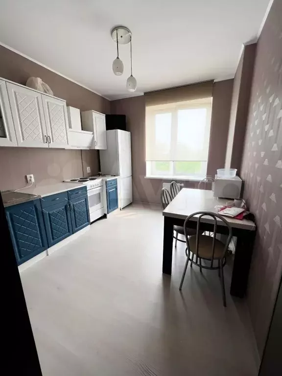 1-к. квартира, 40 м, 6/9 эт. - Фото 0