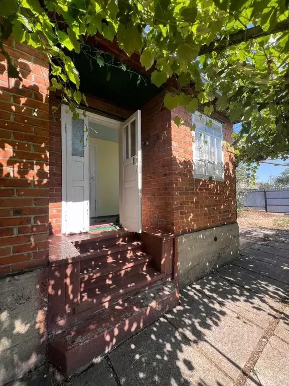 Дом в Краснодарский край, Белореченский район, Южненское с/пос, пос. ... - Фото 2