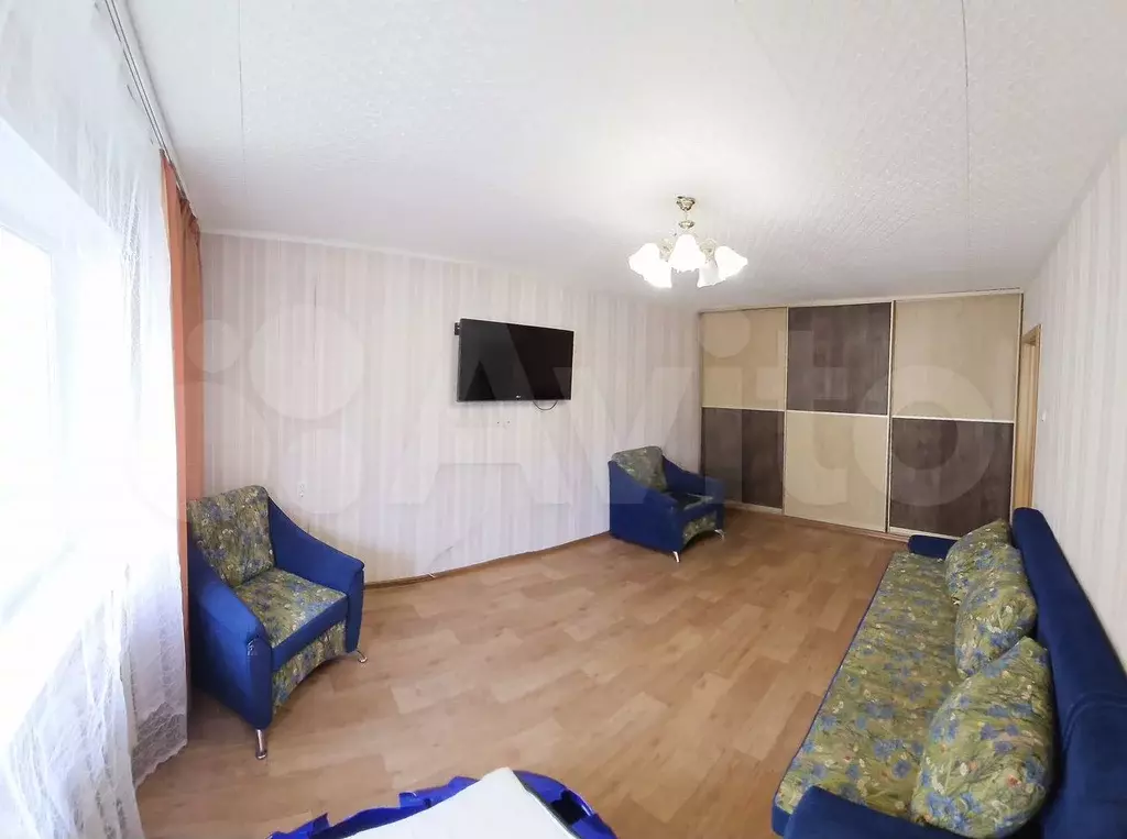 1-к. квартира, 36 м, 1/9 эт. - Фото 1