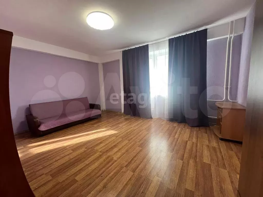 1-к. квартира, 50 м, 4/10 эт. - Фото 0