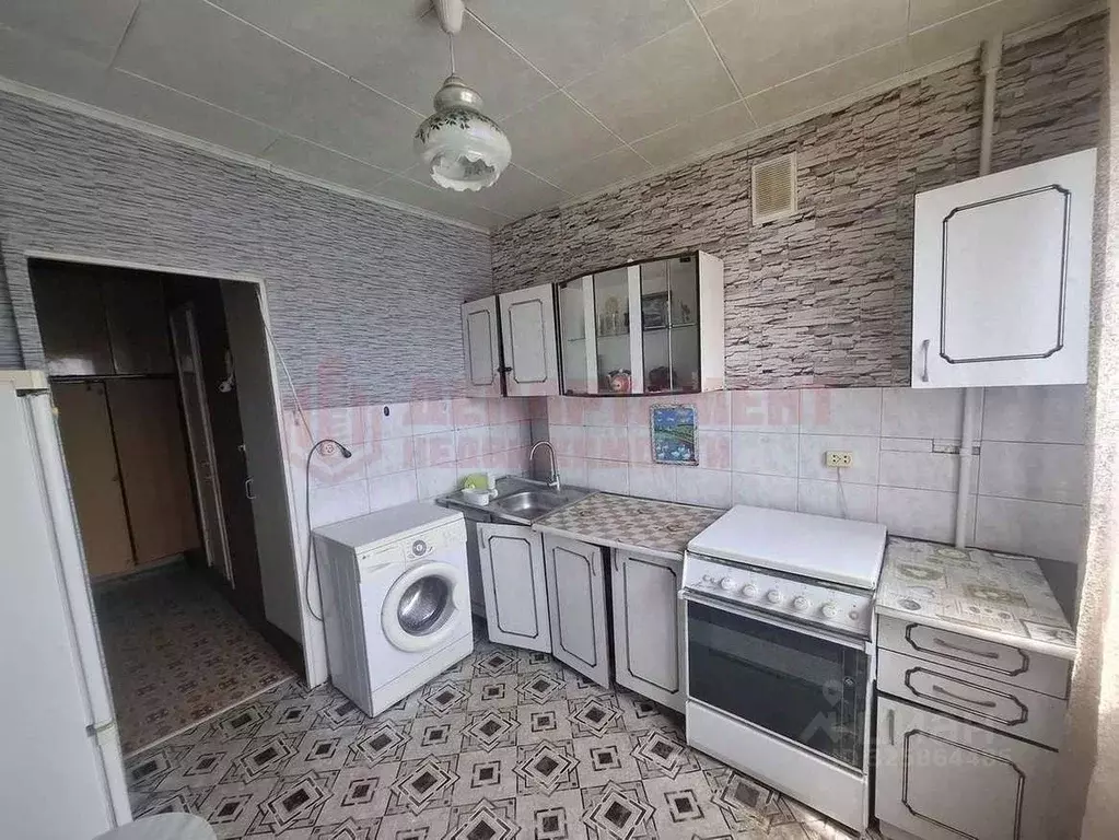 2-к кв. Астраханская область, Астрахань Курская ул., 57 (49.3 м) - Фото 1