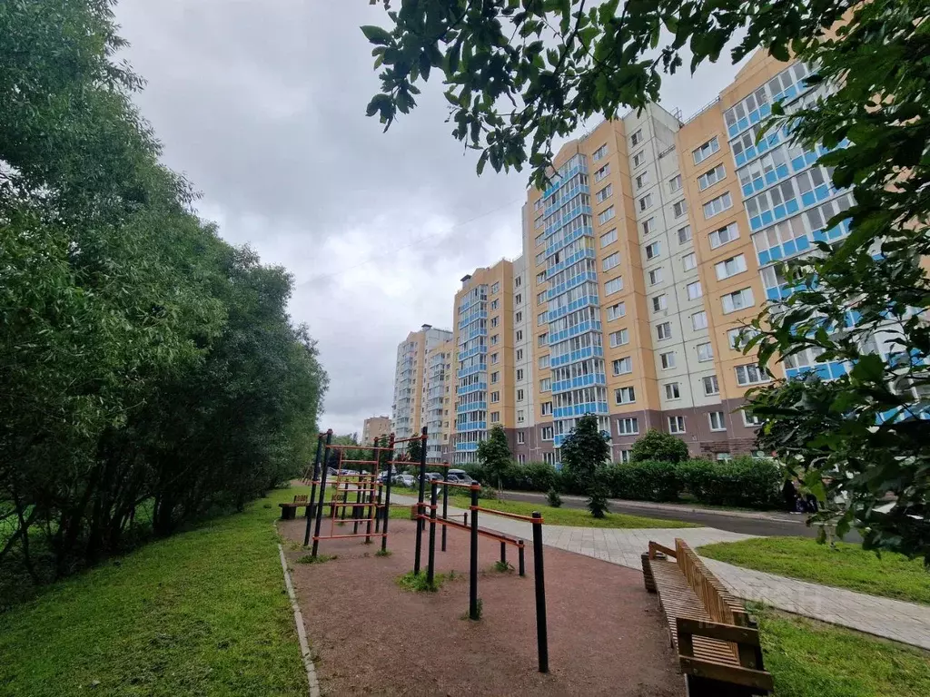 2-к кв. Санкт-Петербург пос. Стрельна, Львовская ул., 27к2 (53.8 м) - Фото 1