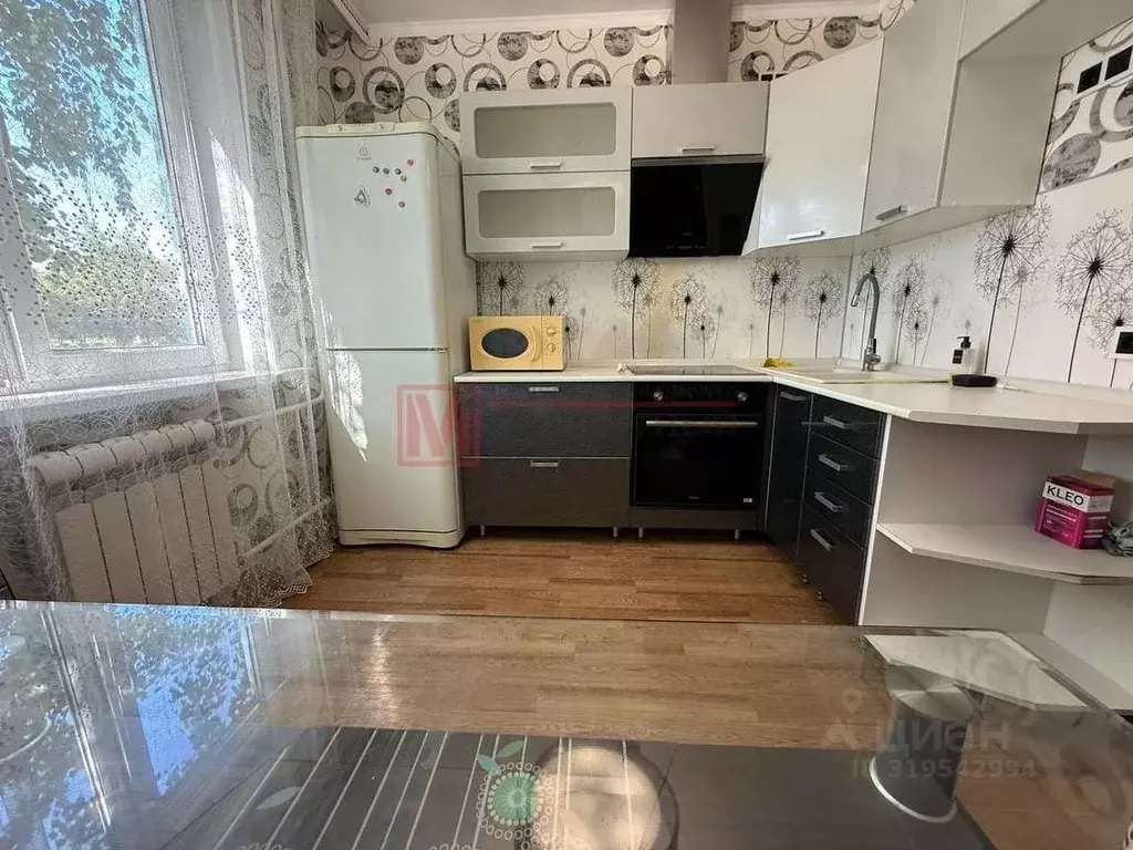 1-к кв. Белгородская область, Старый Оскол Конева мкр, 2 (37.0 м) - Фото 0