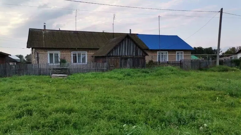 Дом в Башкортостан, Давлекановский район, с. Рассвет Гаражная ул., 3 ... - Фото 0