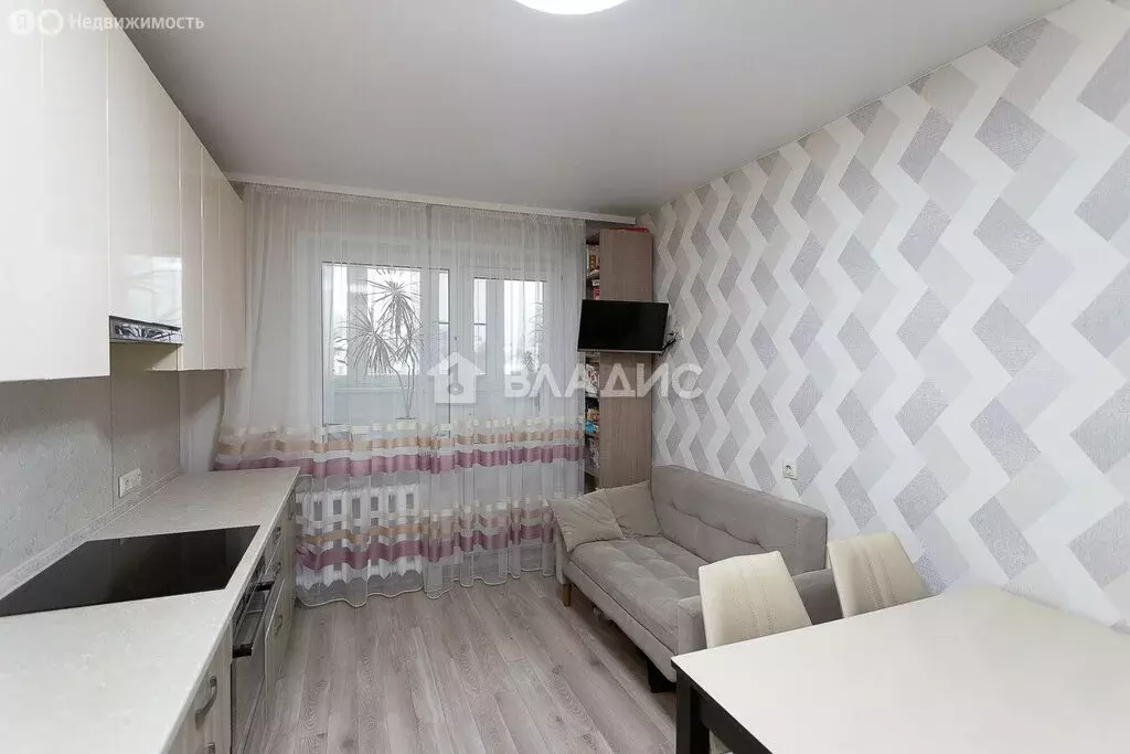 2-комнатная квартира: Владимир, улица Нижняя Дуброва, 9 (56.4 м) - Фото 2