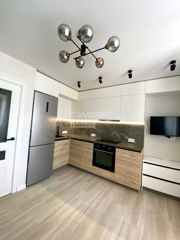 2-к кв. Вологодская область, Вологда ул. Гагарина, 13 (52.2 м) - Фото 1