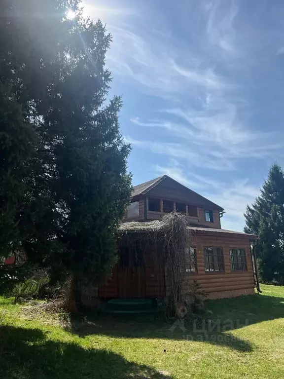 Дом в Тверская область, Конаковский муниципальный округ, д. Бережки  ... - Фото 1