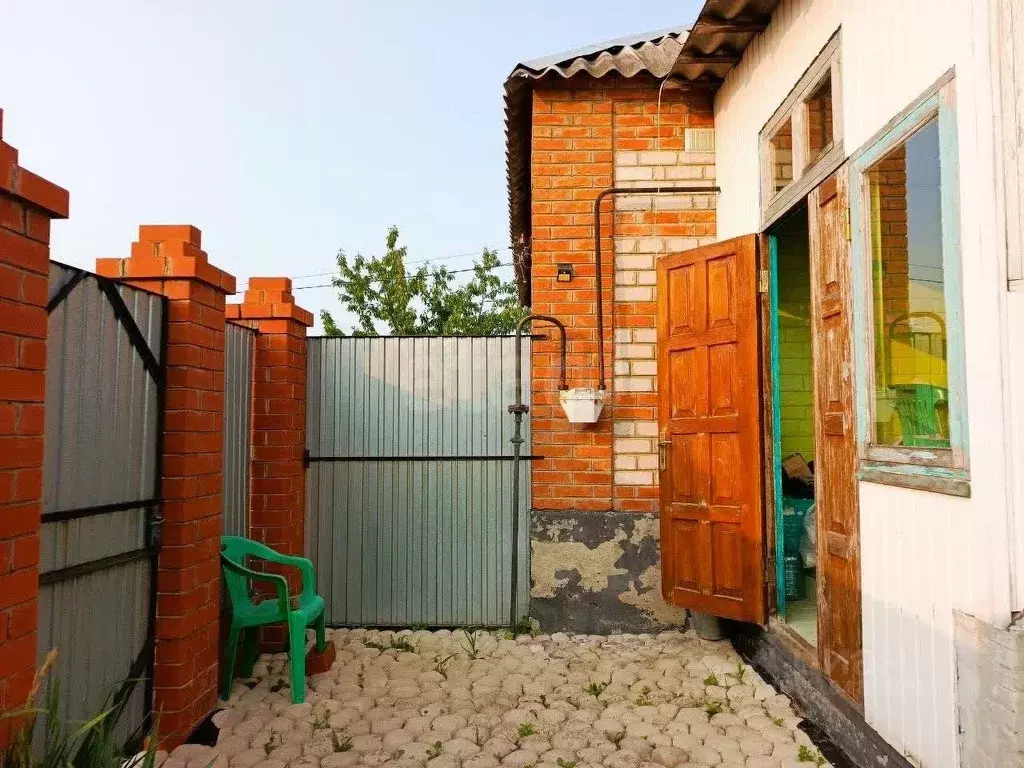 Дом в Белгородская область, Валуйский муниципальный округ, с. ... - Фото 1