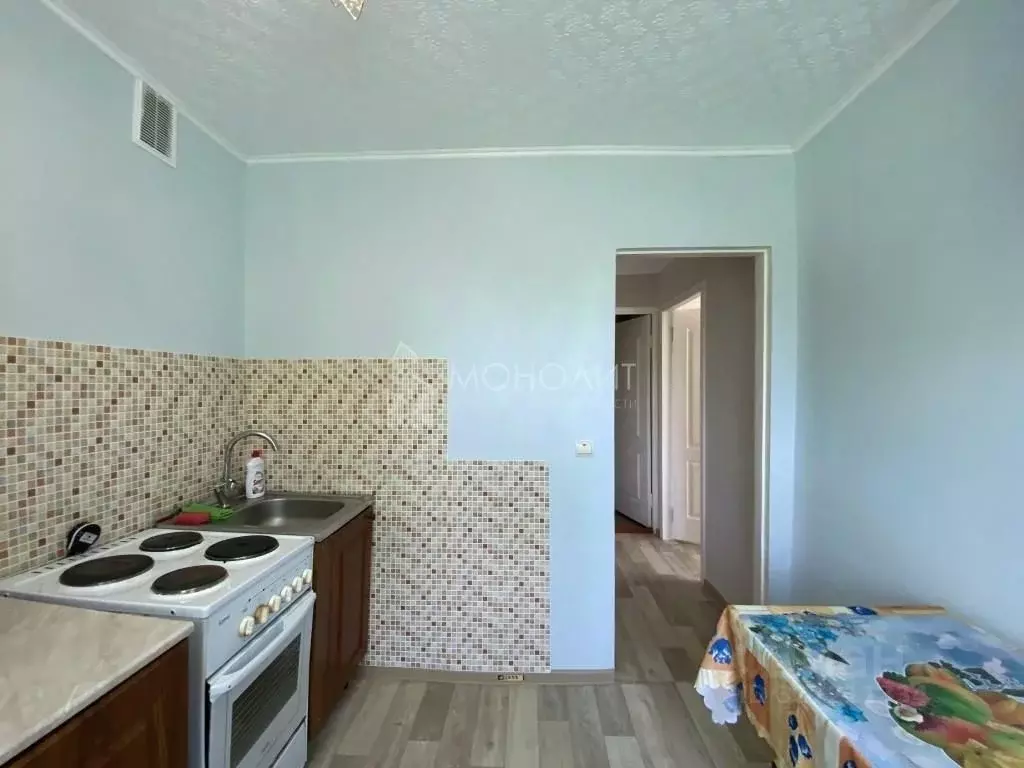 2-к кв. Сахалинская область, Южно-Сахалинск 7-й мкр, проезд ... - Фото 2