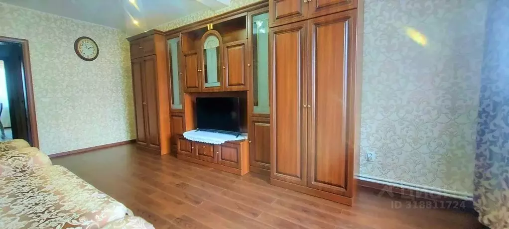 2-к кв. Краснодарский край, Ейск Красная ул., 43Б (57.7 м) - Фото 0