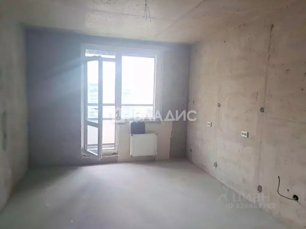 3-к кв. Санкт-Петербург пос. Шушары, ул. Окуловская, 13 (70.0 м) - Фото 2