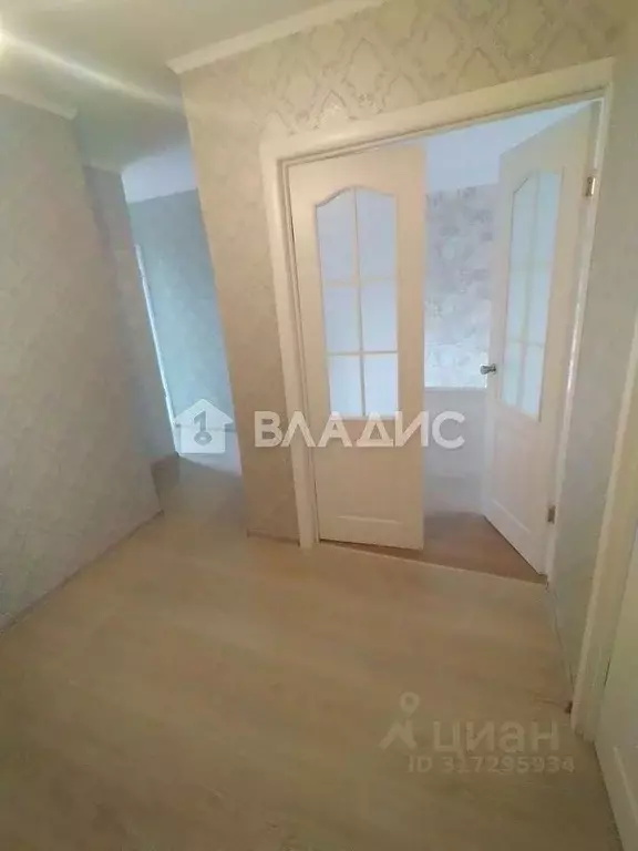 2-к кв. Белгородская область, Белгород Вокзальная ул., 33А (50.0 м) - Фото 0