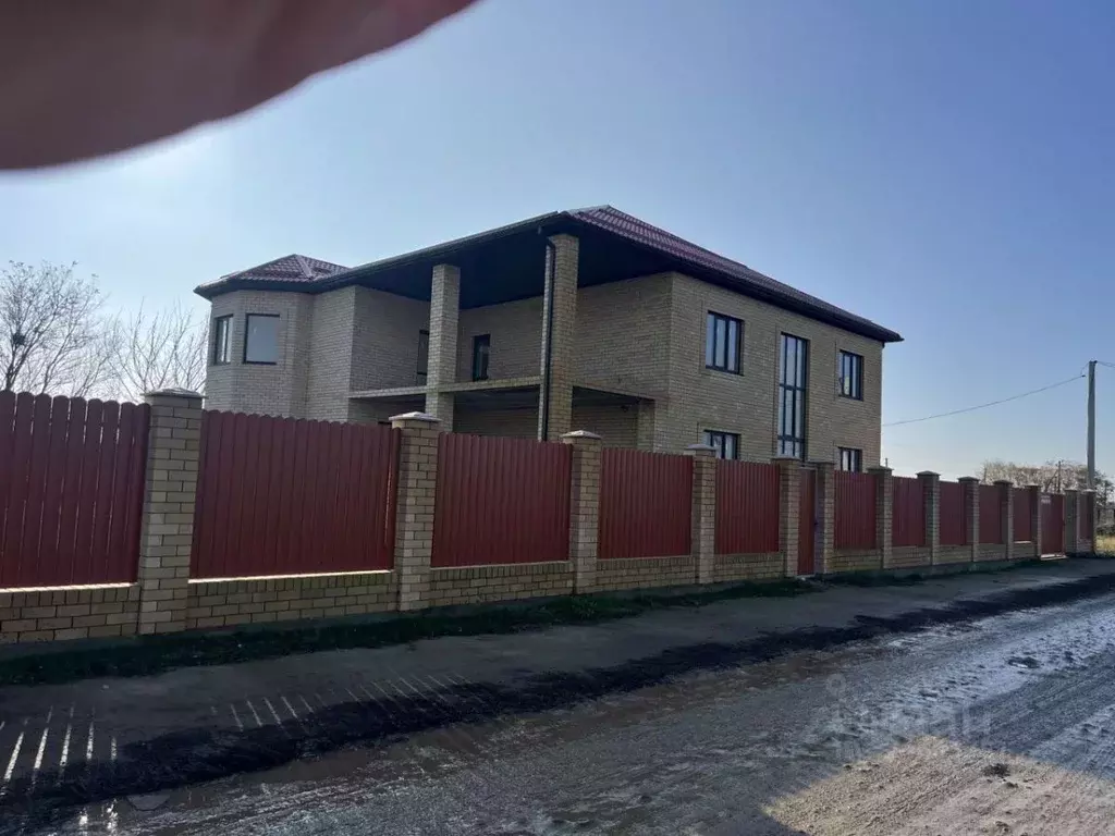 Дом в Архангельская область, Холмогорский муниципальный округ, пос. ... - Фото 1